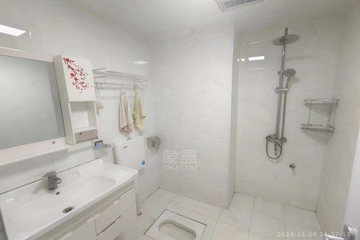 中泰财富湘江 1室1厅1卫 1300.0元/月 中泰财富湘江 1室1厅1卫 1300.0元/月室内图