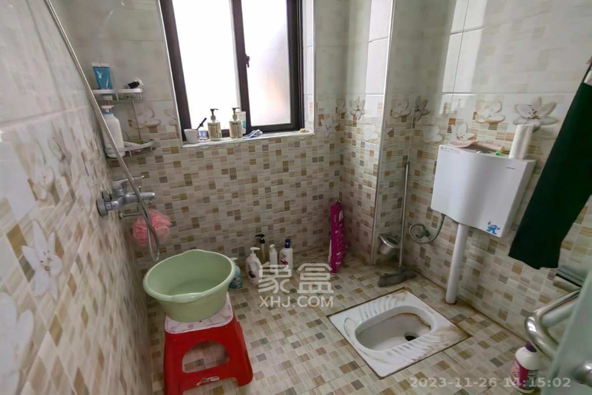 中悦领秀城  3室2厅2卫    2600.0元/月室内图