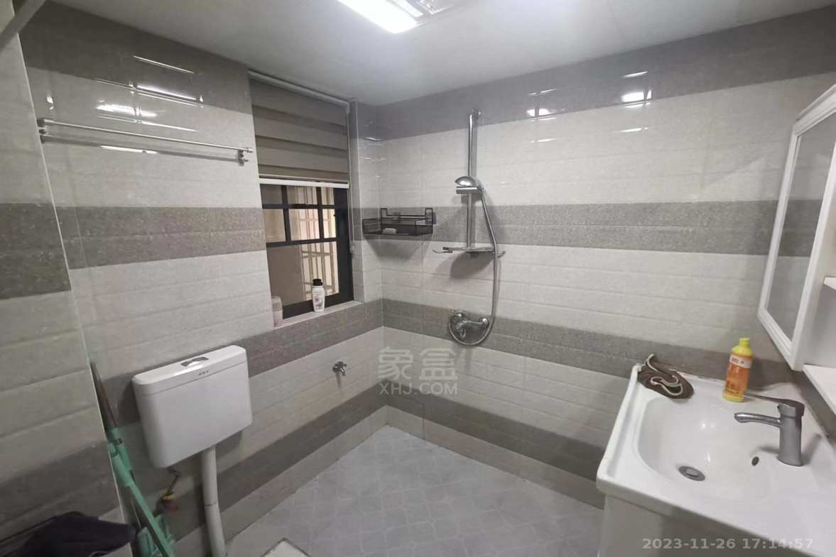 流金岁月-华晨国际 2室2厅1卫 2000.0元/月 流金岁月-华晨国际 2室2厅1卫 2000.0元/月室内图