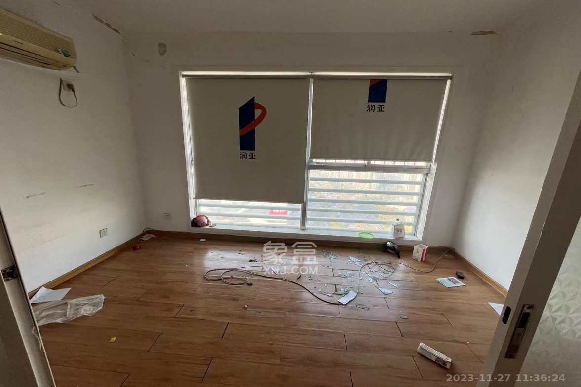 华菱新城地标 1室1厅1卫 7500.0元/月 华菱新城地标 1室1厅1卫 7500.0元/月室内图