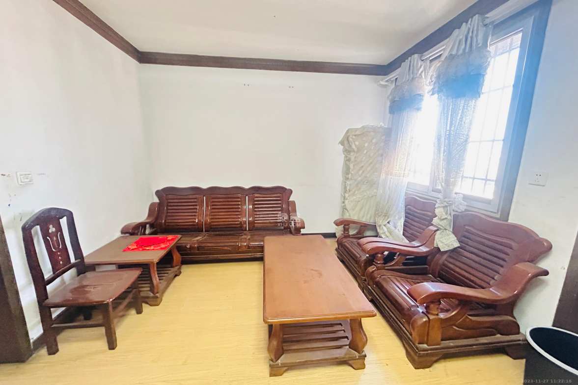 禾花村  2室2厅1卫   700.00元/月室内图