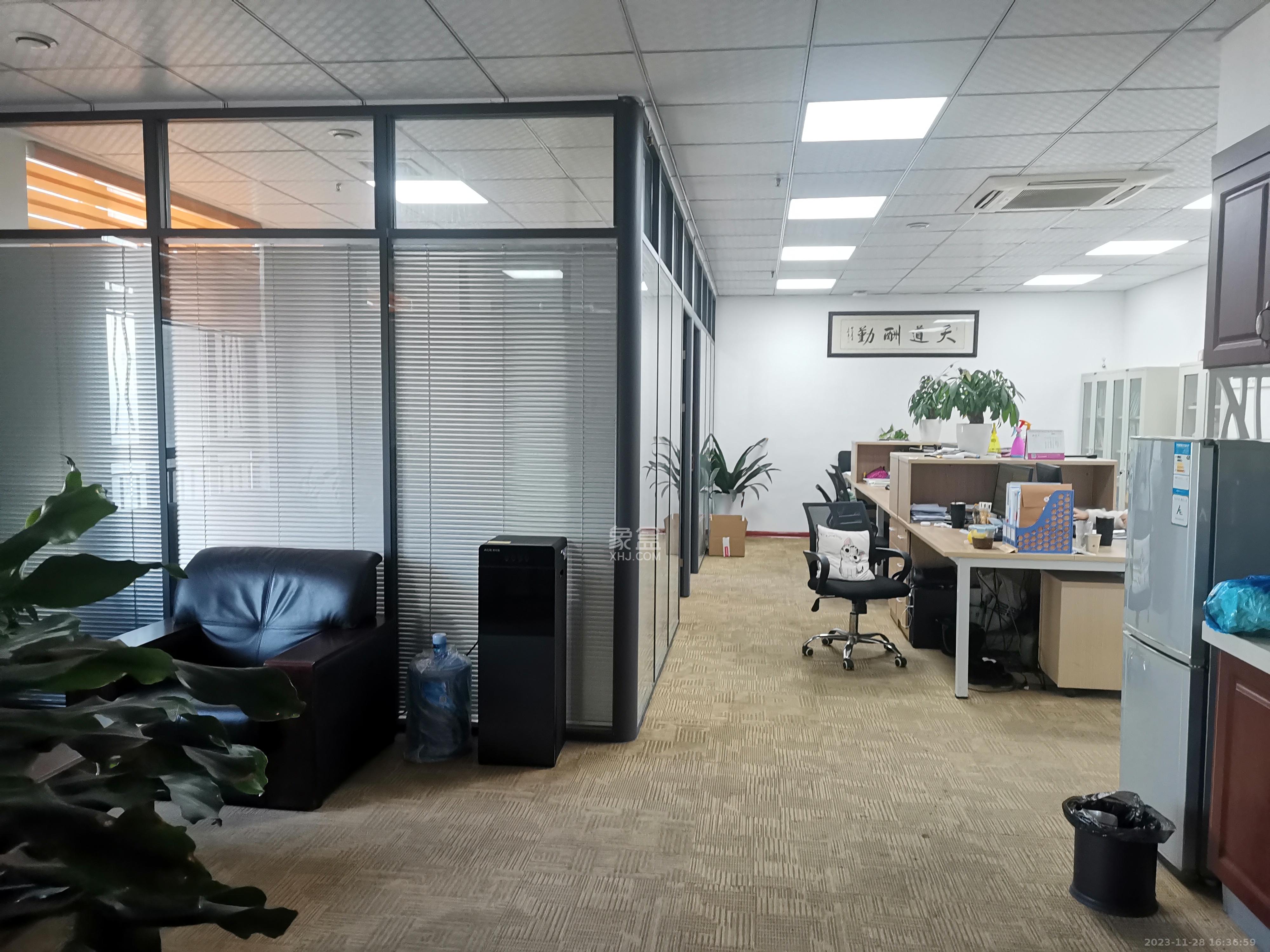 叠彩兰亭   370.0㎡      17500.0元/月室内图