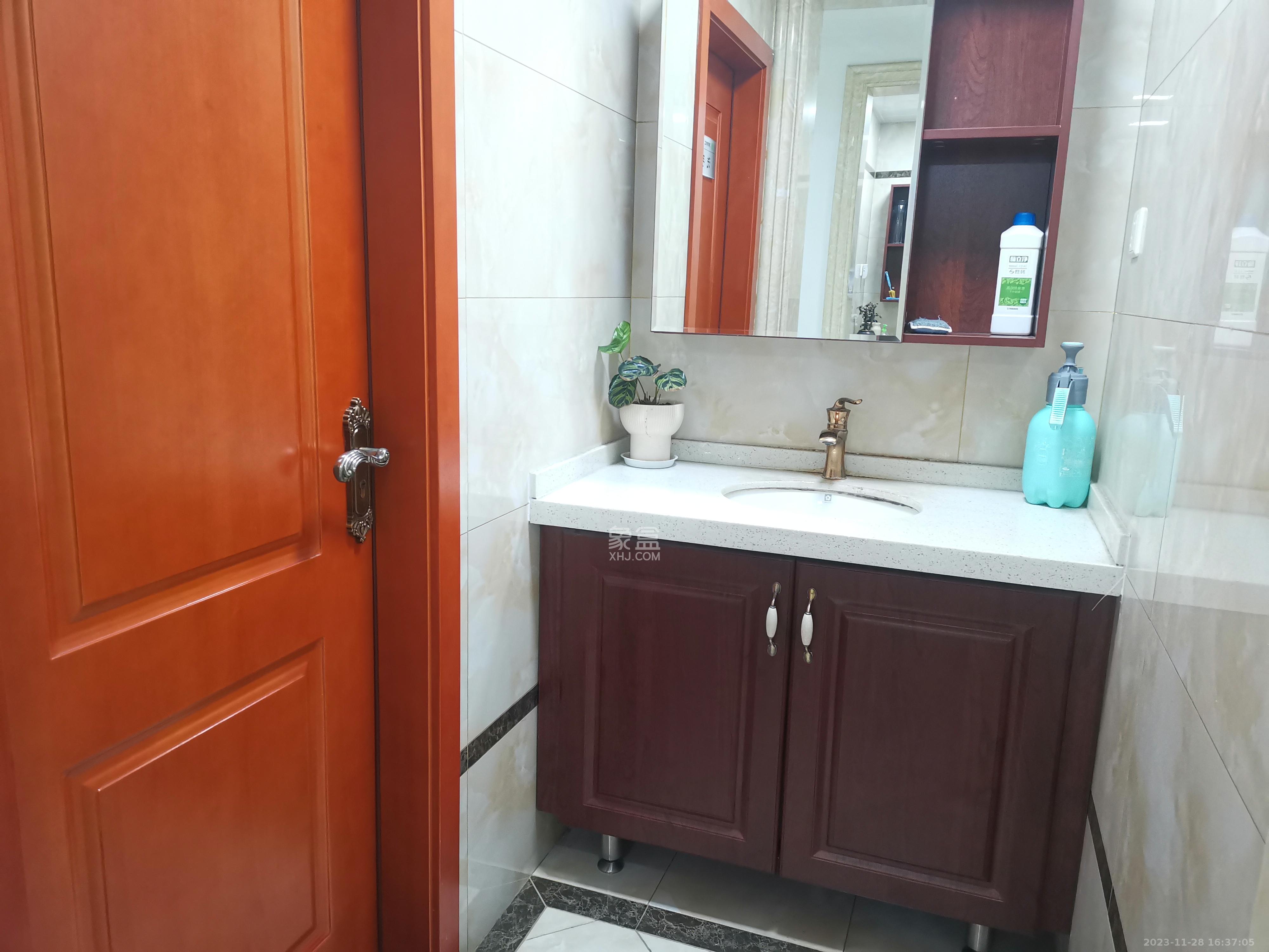 叠彩兰亭   370.0㎡      17500.0元/月室内图