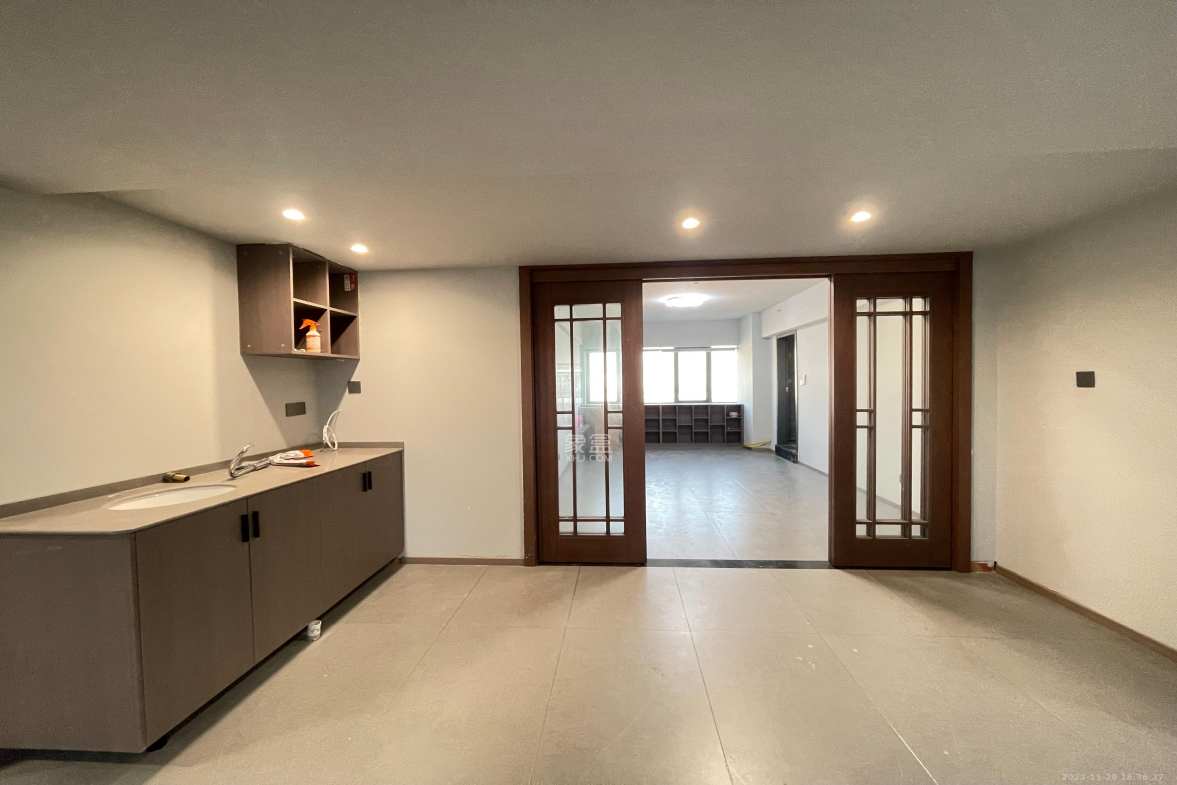 湘域中央 1室1厅1卫 16000.0元/月 湘域中央 1室1厅1卫 16000.0元/月室内图