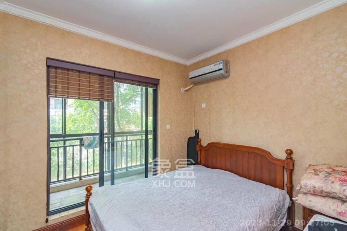 藏珑湖上国际花园  3室2厅2卫    7500.0元/月室内图