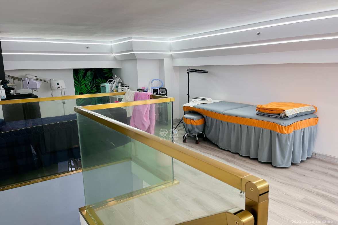 未来云环球中心  2室1厅1卫    2800.0元/月 未来云环球中心  2室1厅1卫    2800.0元/月室内图