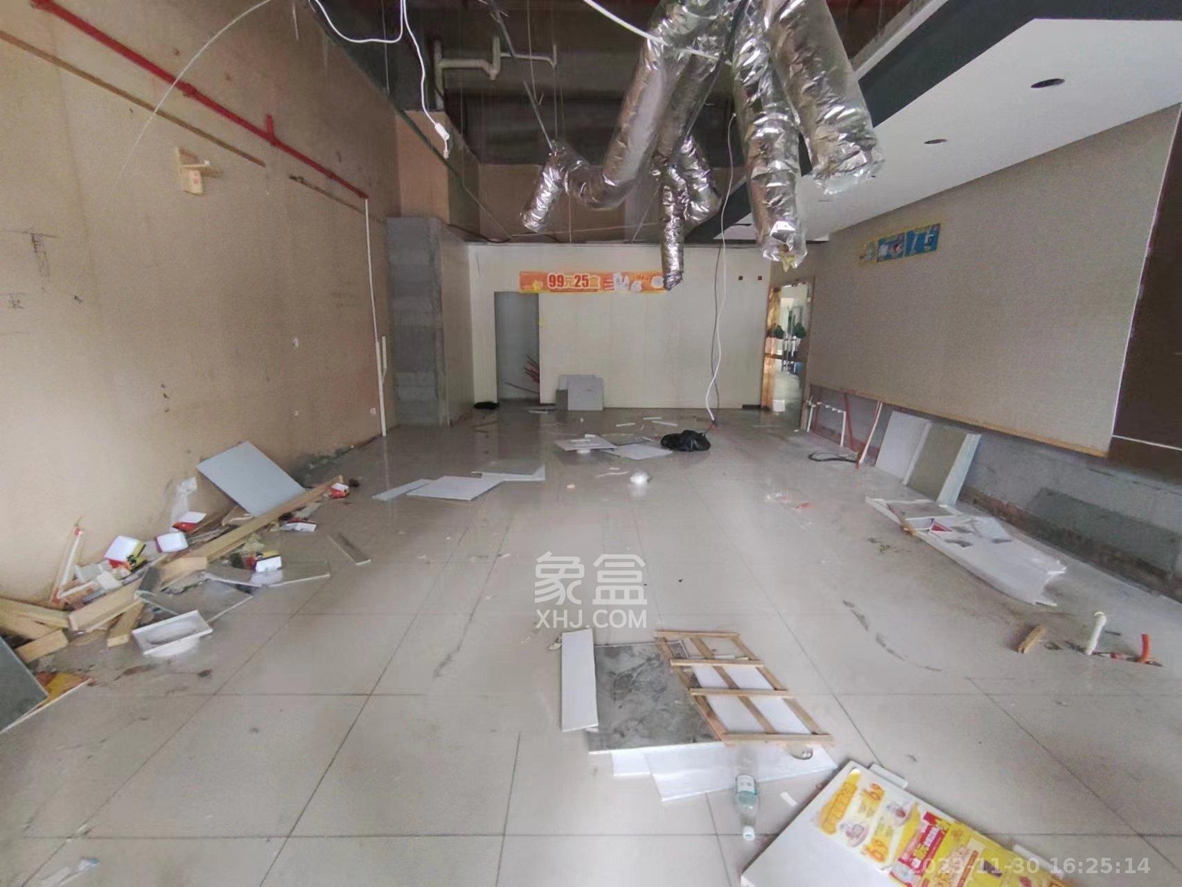 和隆花半里   47.13㎡      6250.0元/月室内图