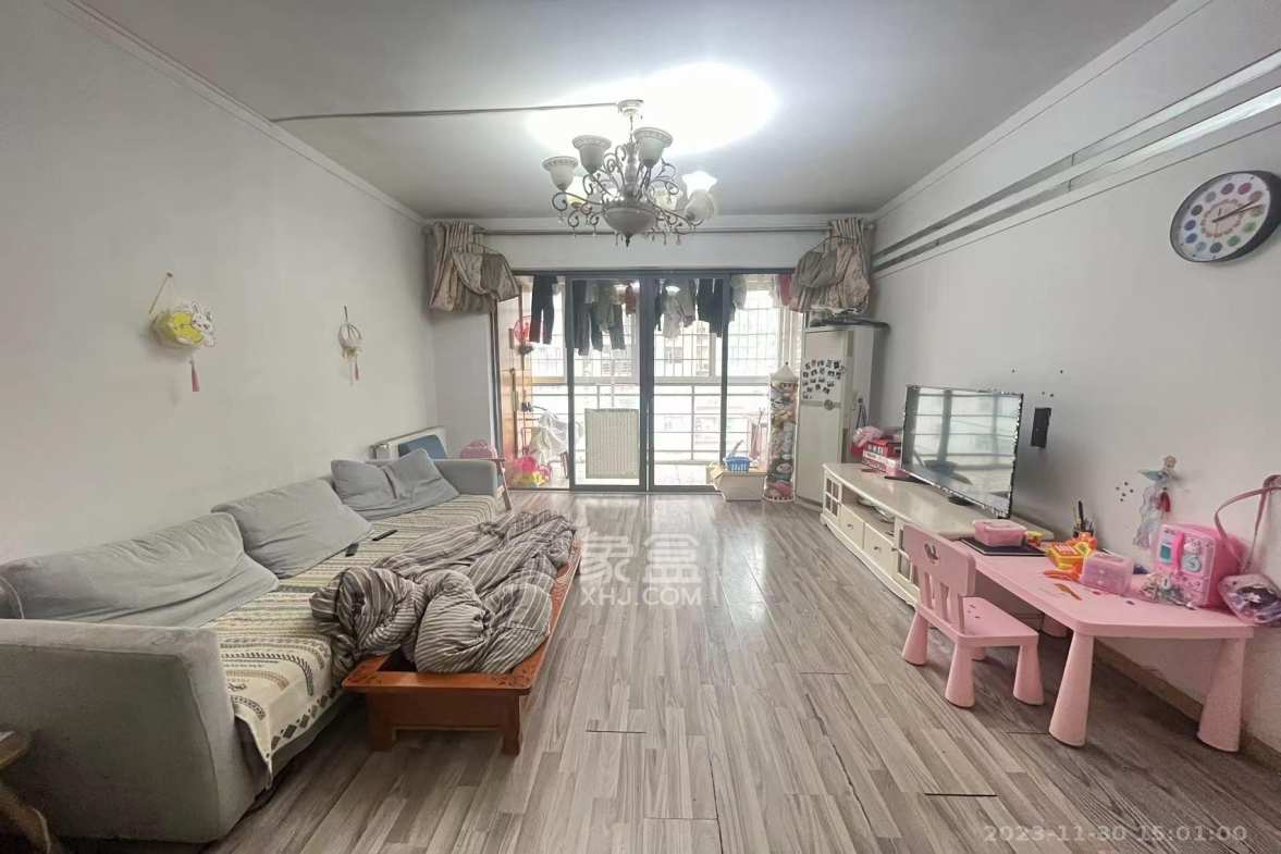 银港水晶城  3室2厅2卫    2600.0元/月室内图