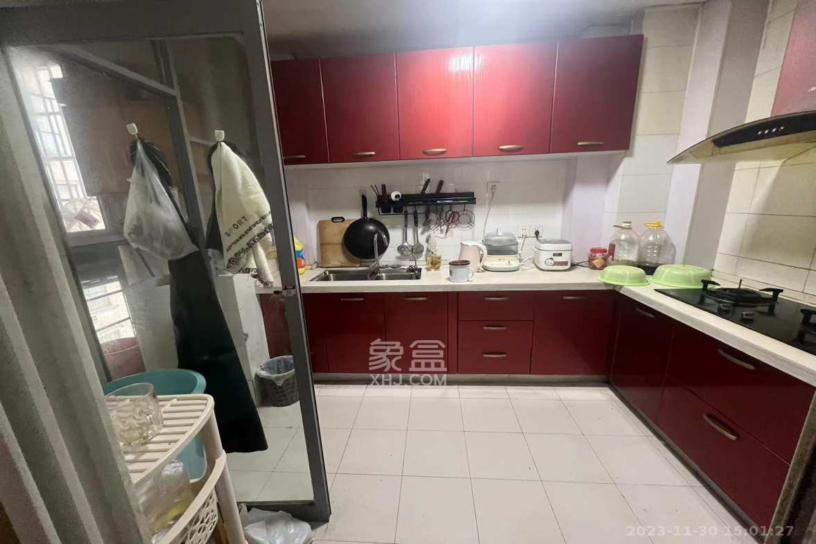 银港水晶城  3室2厅2卫    2600.0元/月室内图