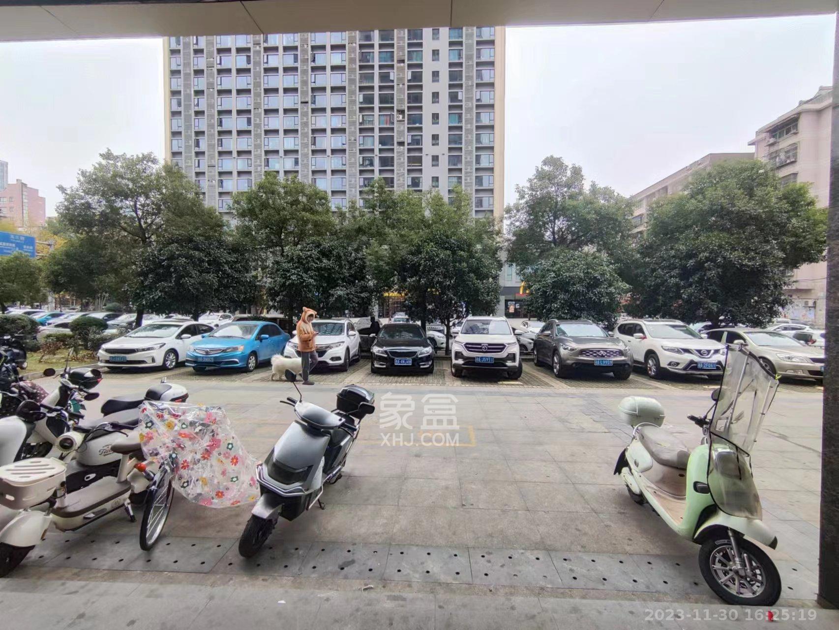 和隆花半里   47.13㎡      6250.0元/月