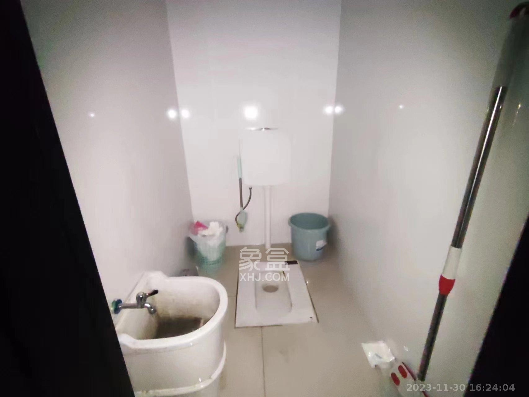 和隆花半里   48.35㎡      6250.0元/月室内图