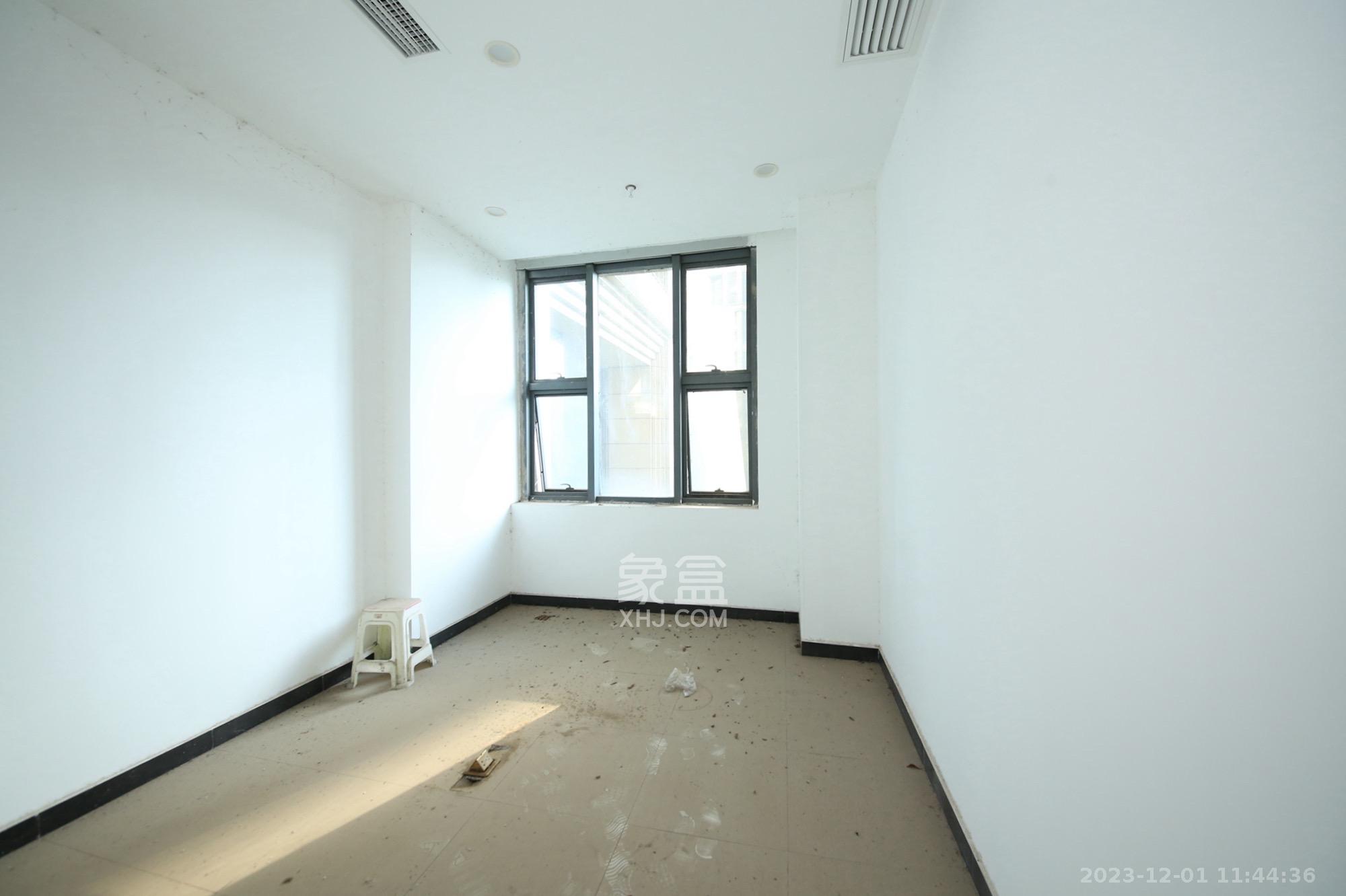 万达公馆   295.0㎡      29000.0元/月室内图