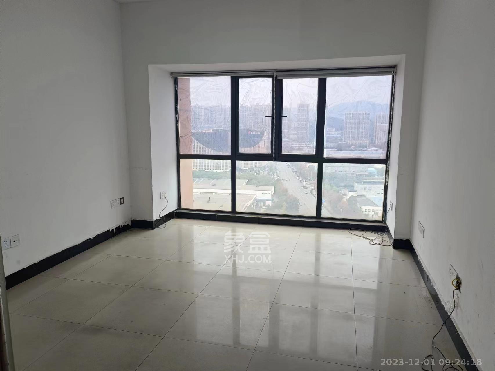 雅阁国际   42.0㎡      3000.0元/月