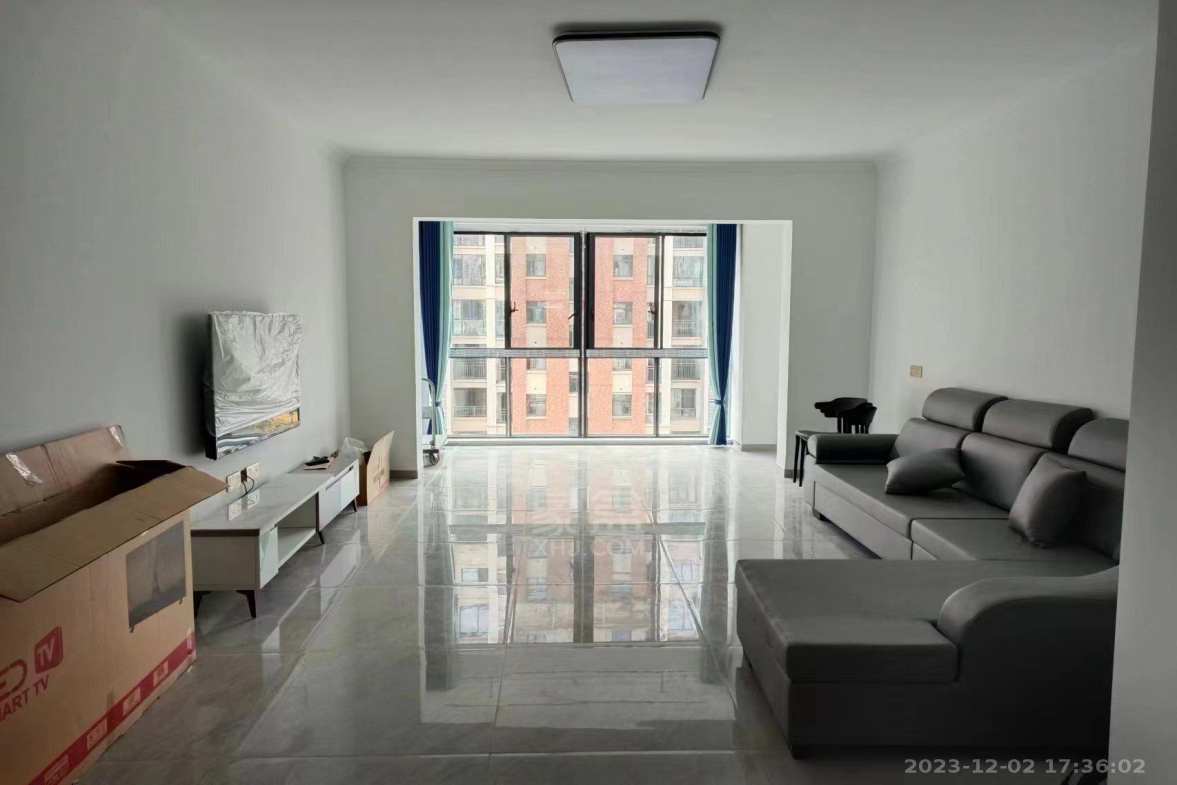 磐龙生态社区 4室2厅2卫 2000.0元/月 磐龙生态社区 4室2厅2卫 2000.0元/月室内图