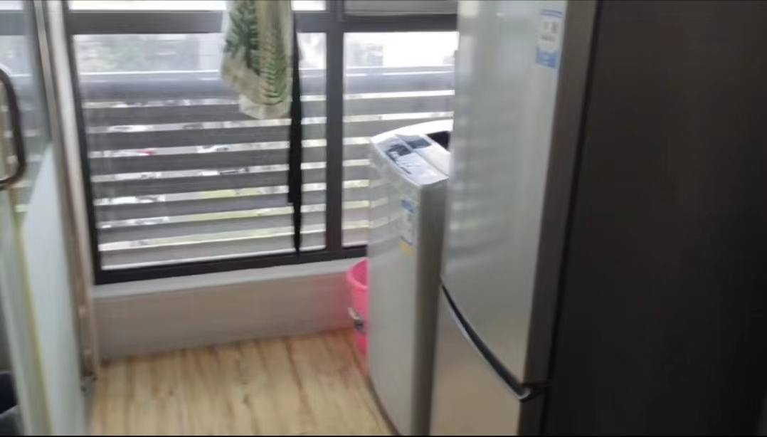 盛世时代广场 1室1厅1卫 35.80万 盛世时代广场 1室1厅1卫 35.80万室内图