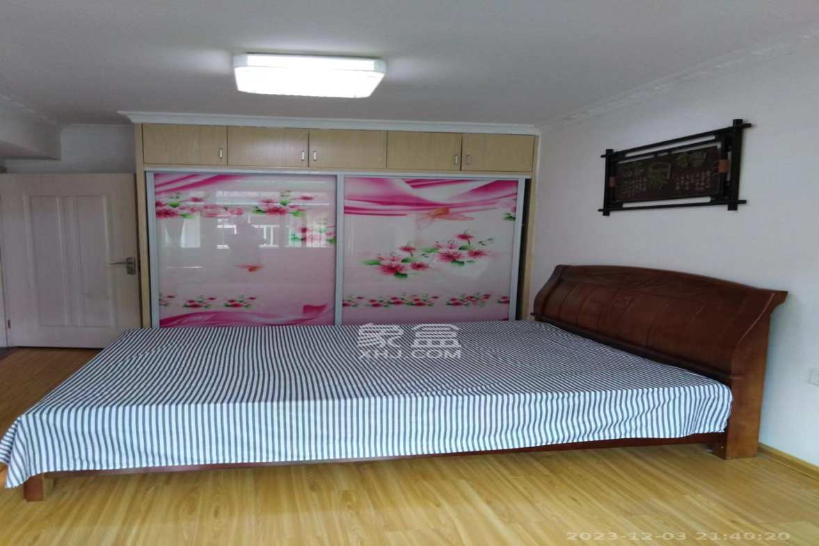 建丰公寓（长沙卷烟厂宿舍）  3室1厅1卫   2100.00元/月室内图