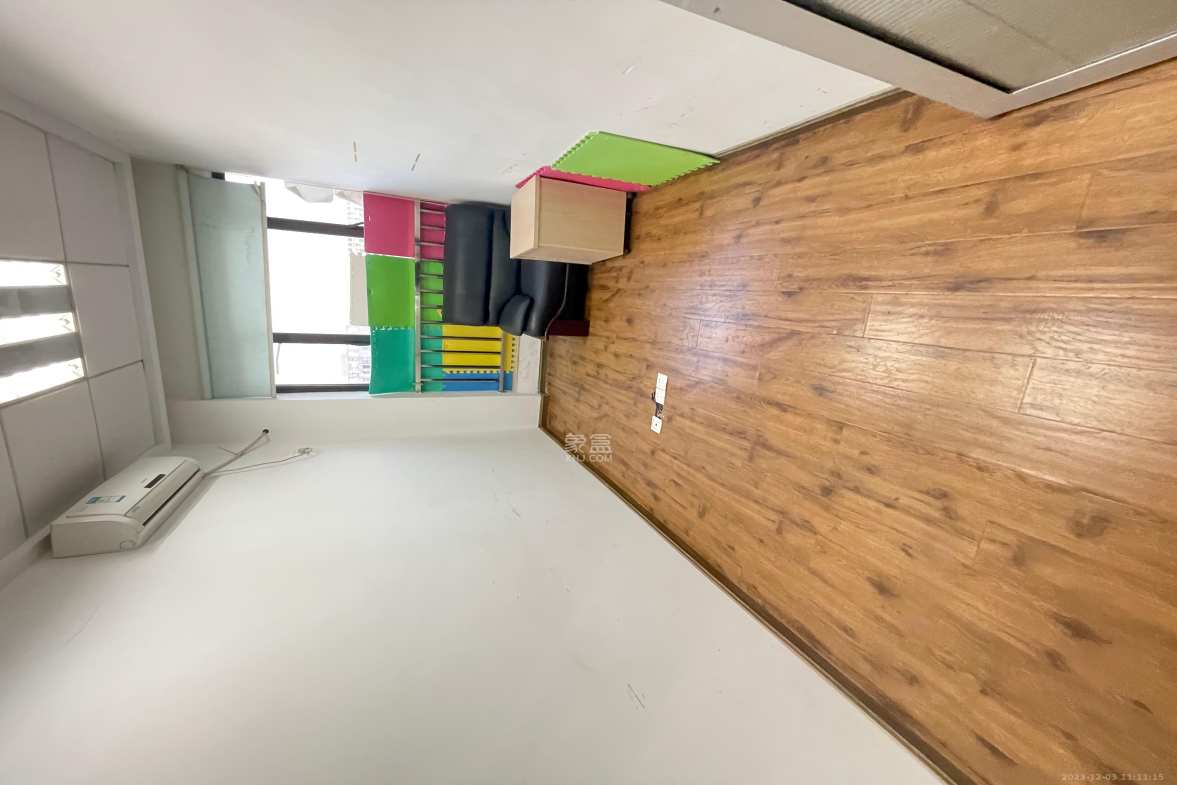 和庄  8室2厅2卫    8000.0元/月室内图