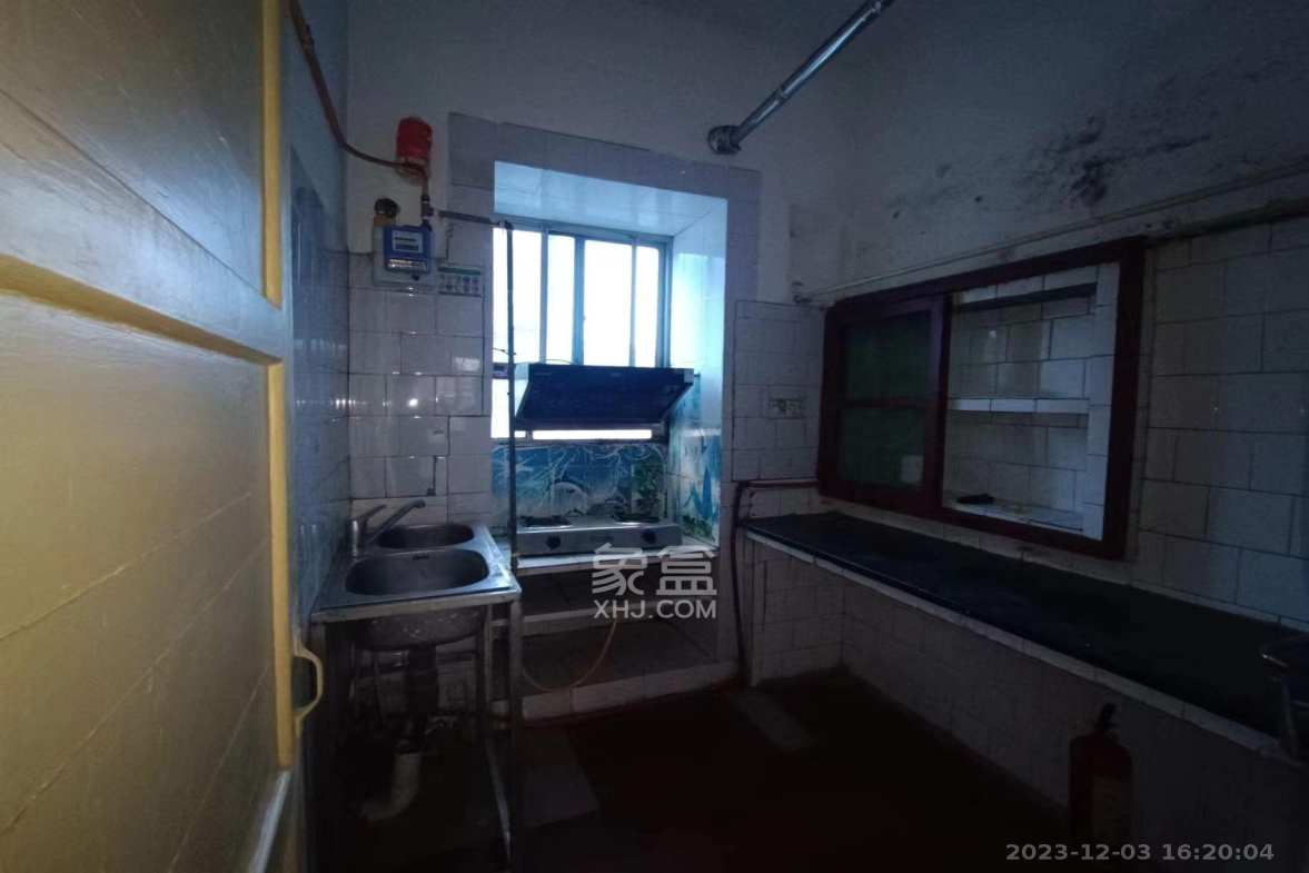 金科园 3室2厅1卫 1900.0元/月 金科园 3室2厅1卫 1900.0元/月室内图