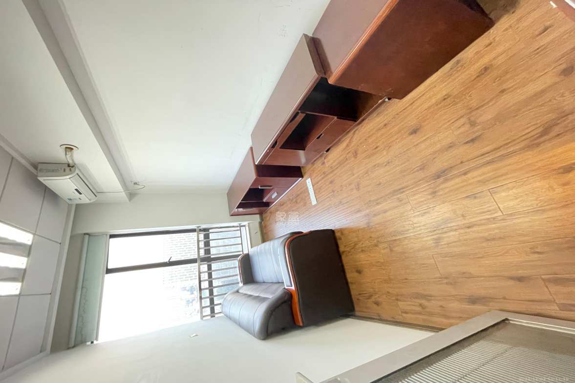 和庄  8室2厅2卫    8000.0元/月室内图