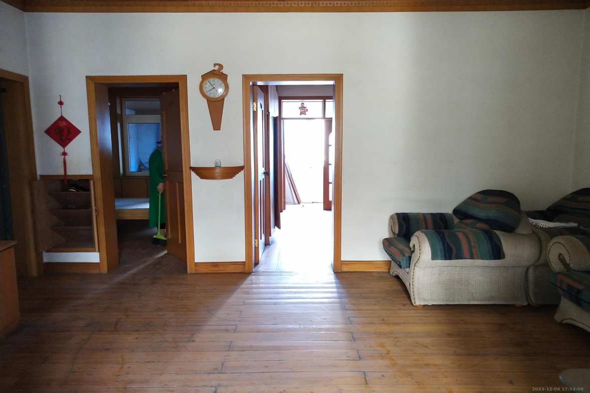 长岭水电八局宿舍  2室1厅1卫    1400.0元/月 长岭水电八局宿舍  2室1厅1卫    1400.0元/月户型图