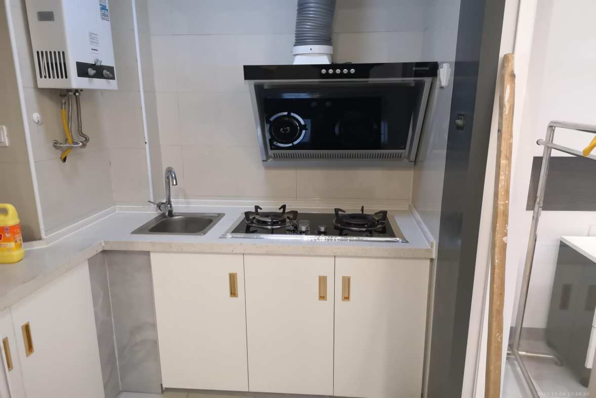 丰园公寓 1室1厅1卫 1100.0元/月 丰园公寓 1室1厅1卫 1100.0元/月室内图