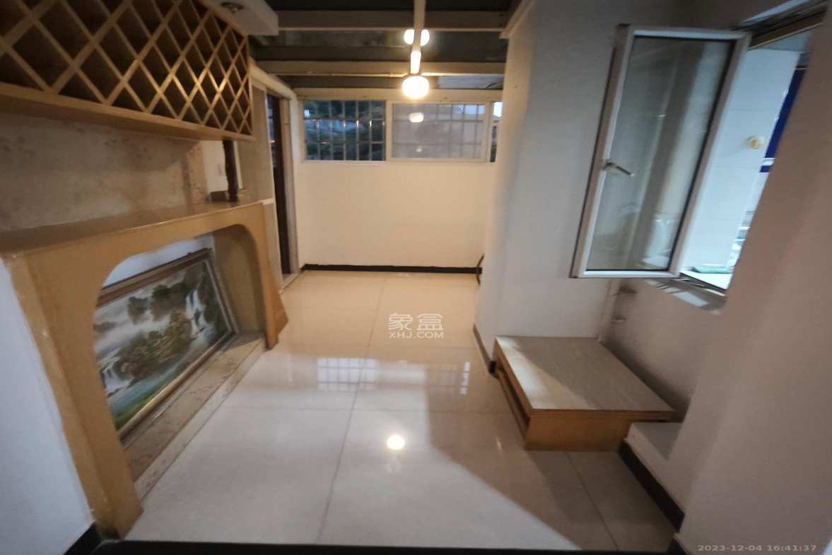 森林公园壹号（森林雅苑）  3室2厅2卫    2400.0元/月室内图