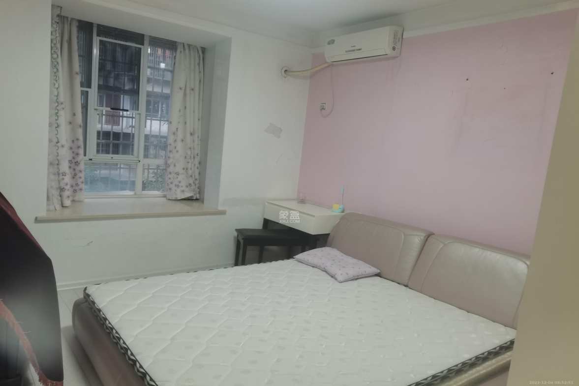 山水英伦  3室2厅2卫    2500.0元/月 山水英伦  3室2厅2卫    2500.0元/月室内图