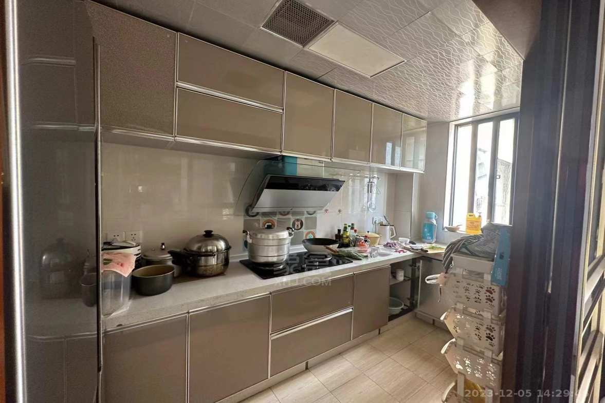 中建御山和苑  3室2厅1卫   2000.00元/月室内图