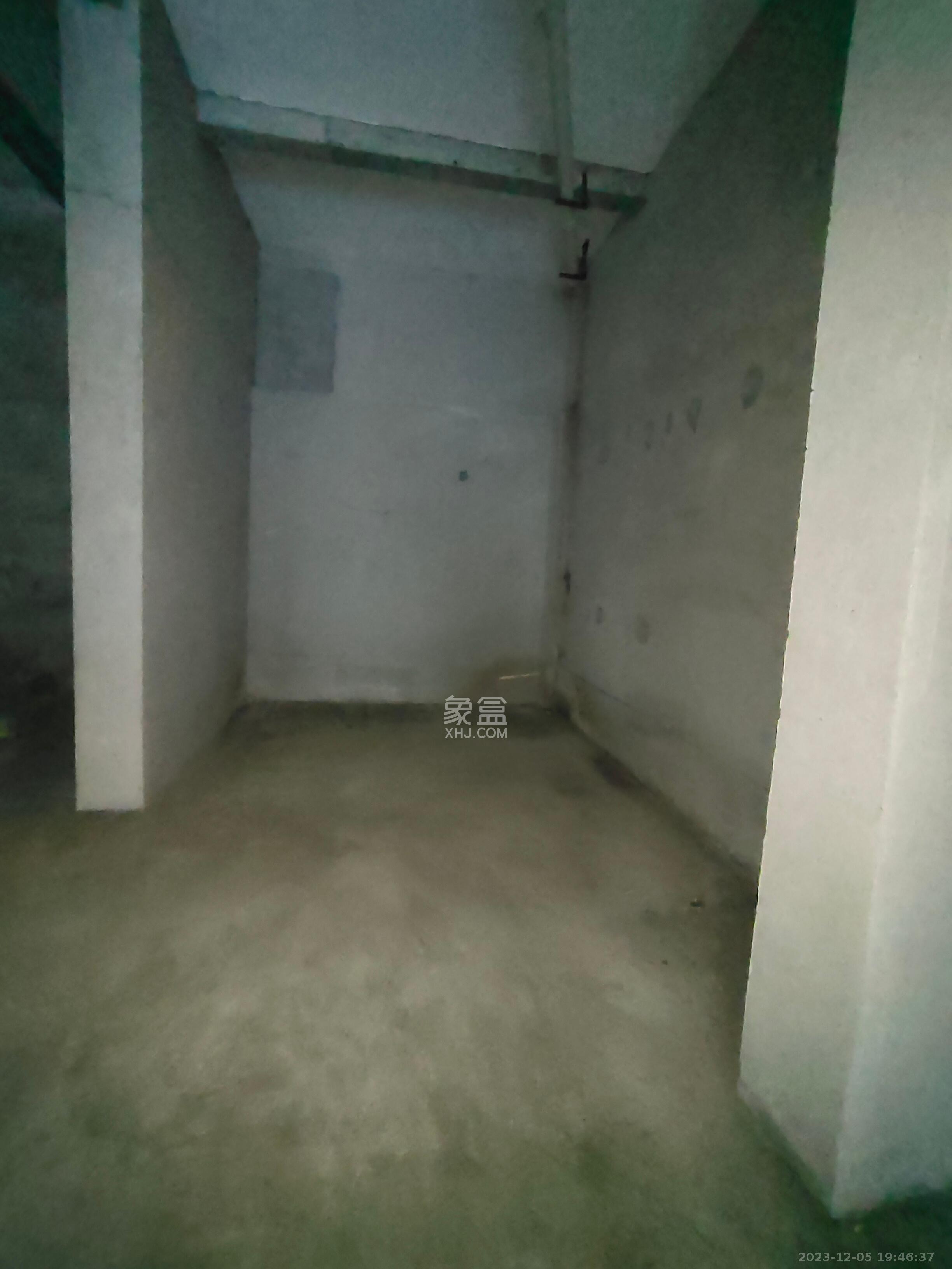 湘麓国际   310.85㎡      16000.0元/月室内图