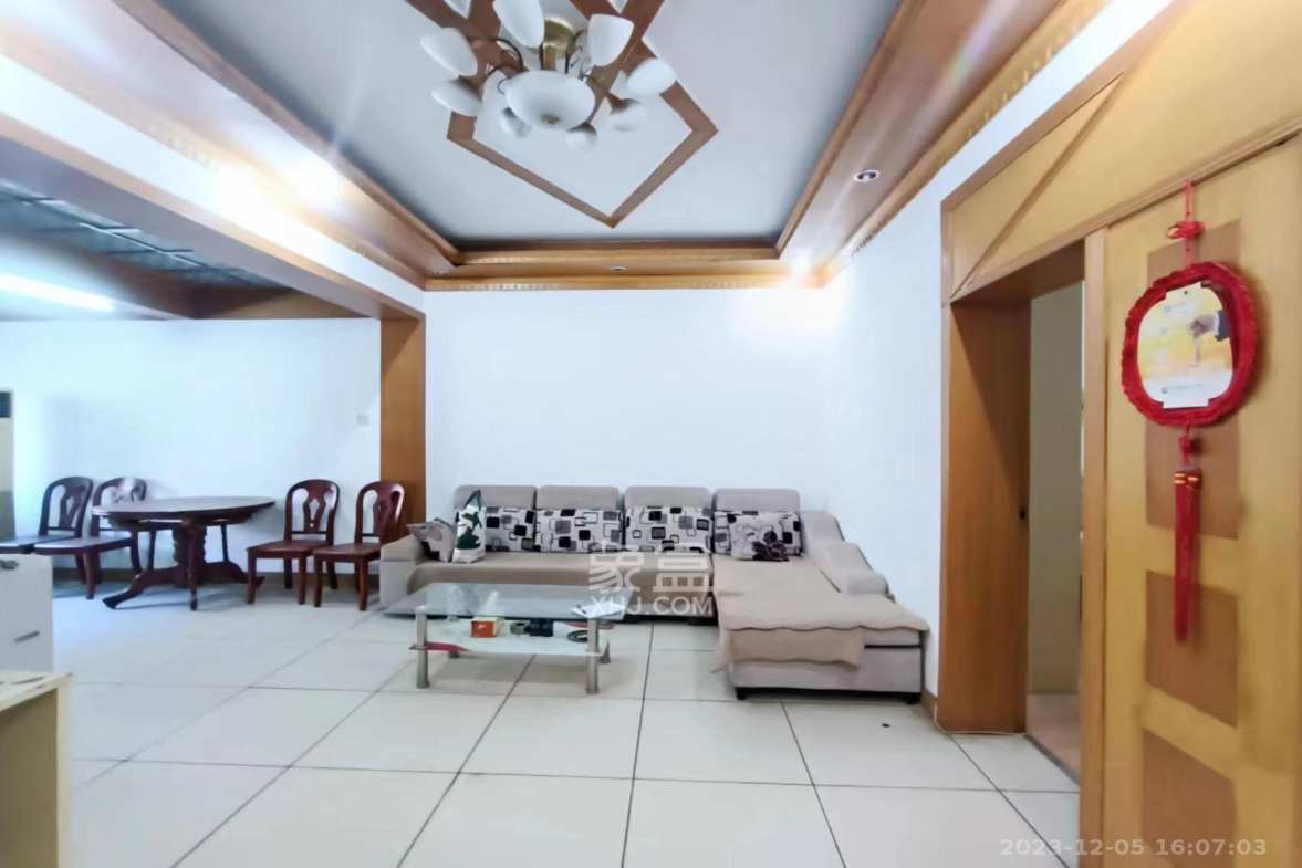 韶山西路125号  2室2厅1卫   30.00万室内图1