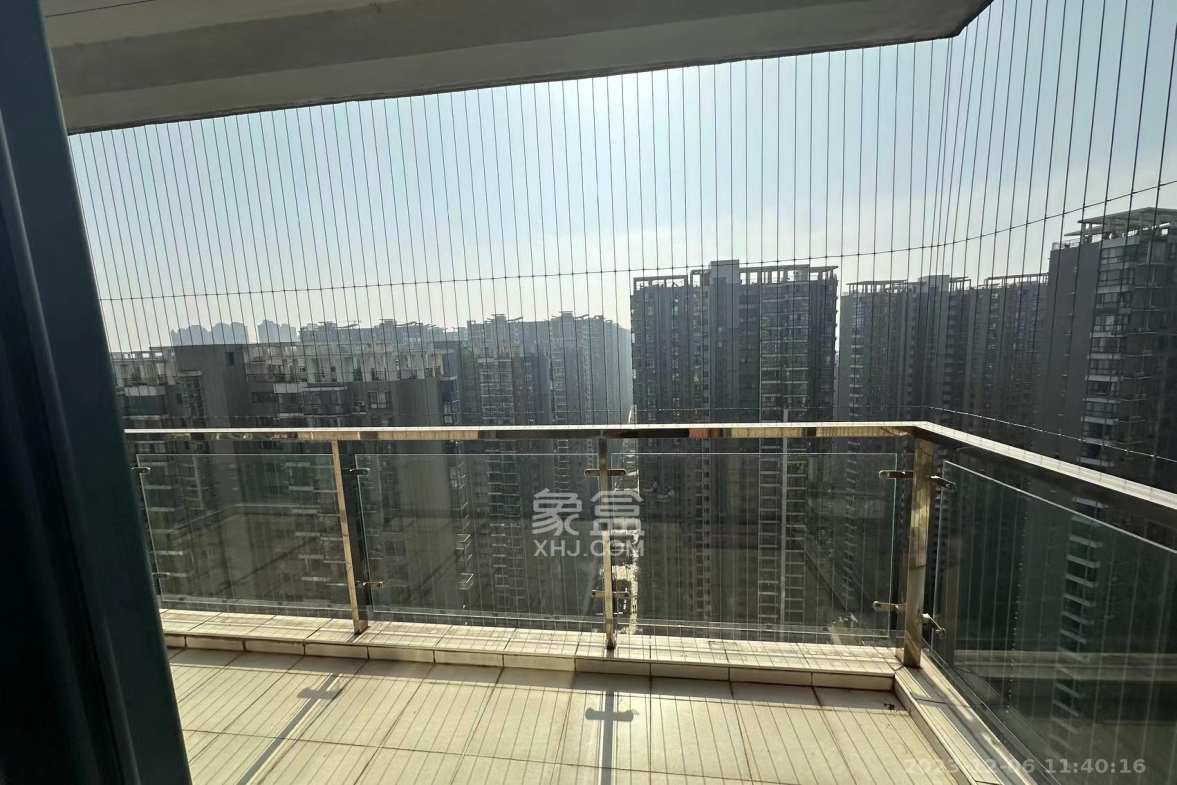 湘江世纪城临江苑  3室2厅2卫   2200.00元/月室内图