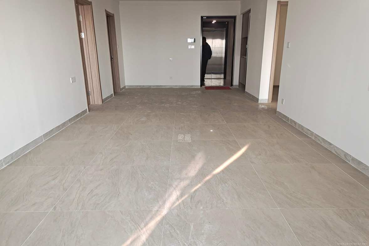 美的莲城首府  3室2厅2卫   65.00万室内图1