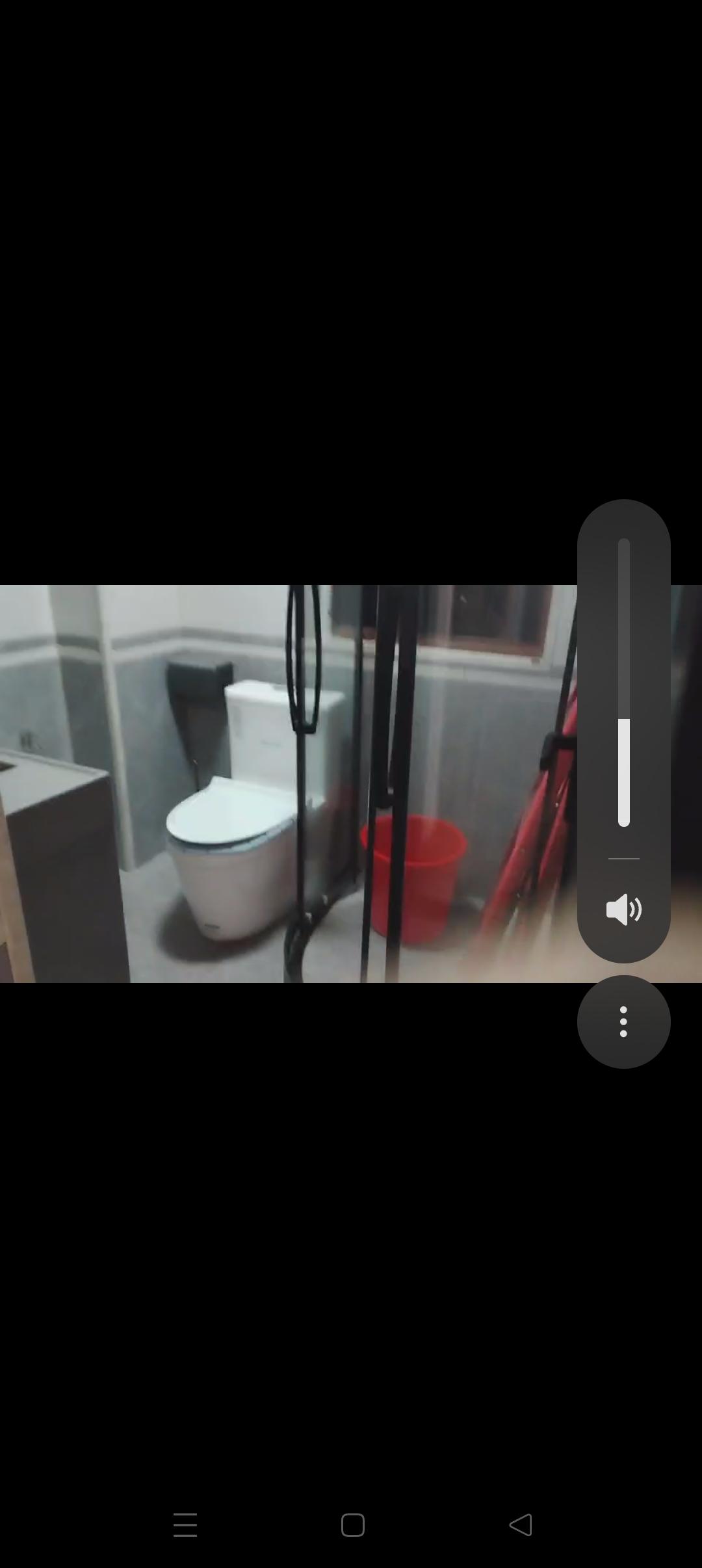 石化大院  4室2厅2卫    118.0万客厅