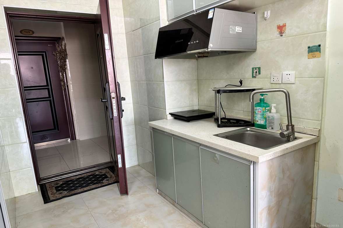 中泰财富湘江 1室1厅1卫 1500.0元/月 中泰财富湘江 1室1厅1卫 1500.0元/月室内图