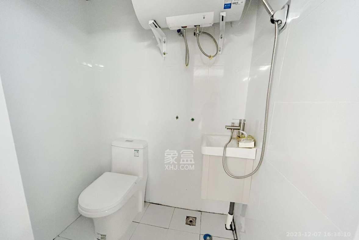 东塘大厦  1室1厅1卫    1600.0元/月室内图