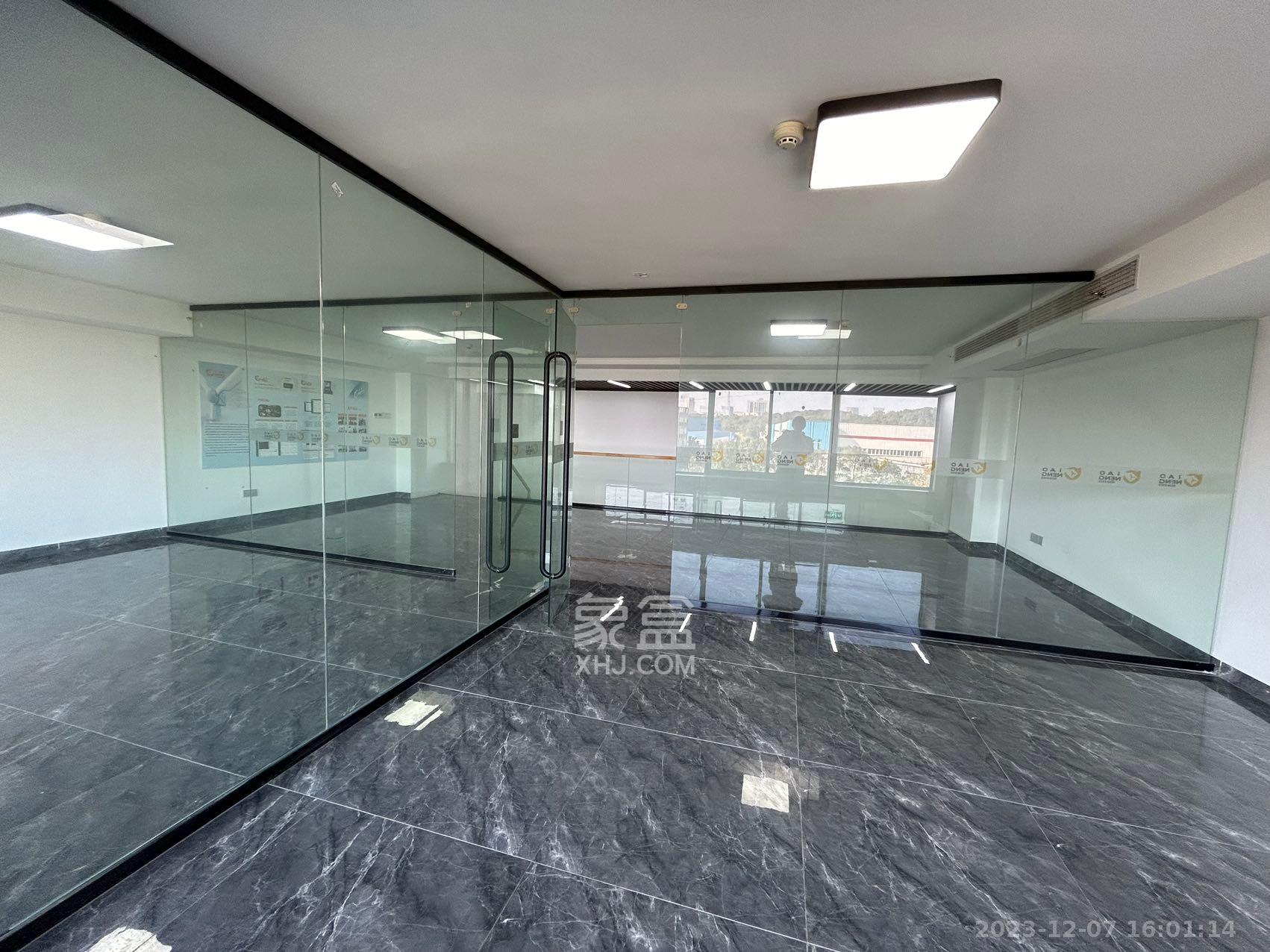 湖南麓谷国际医疗器械产业园   143.5㎡      8000.0元/月室内图