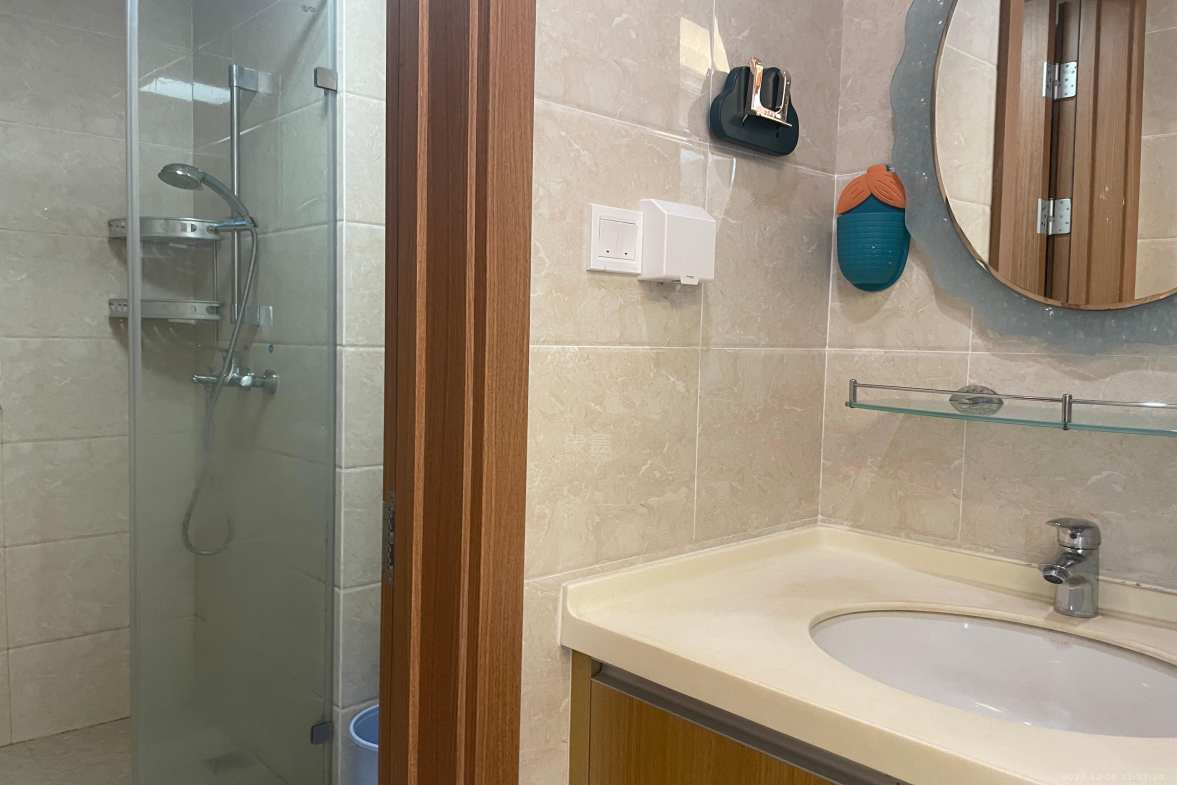 金科集美雅郡  3室2厅1卫    2000.0元/月室内图