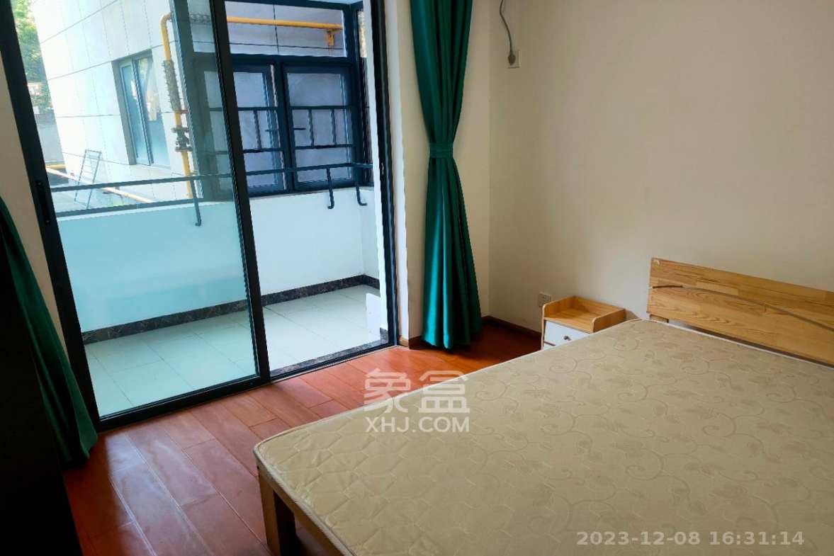 蓝光雍锦阁  4室2厅2卫    3400.0元/月 蓝光雍锦阁  4室2厅2卫    3400.0元/月室内图