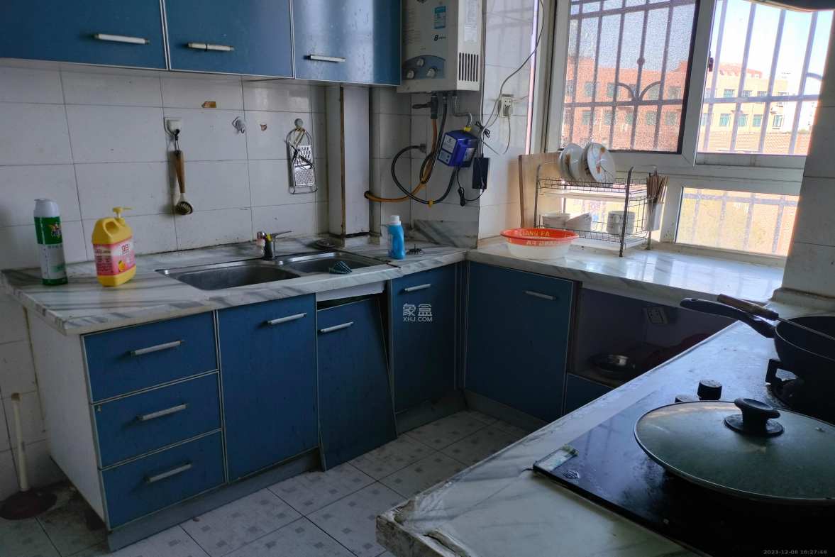 南锦家园 3室2厅1卫 2000.0元/月 南锦家园 3室2厅1卫 2000.0元/月室内图