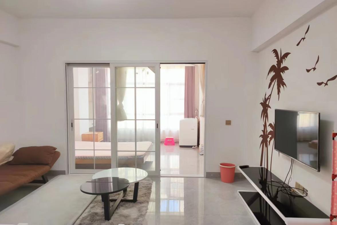 众一桂府  1室1厅1卫    1200.0元/月室内图