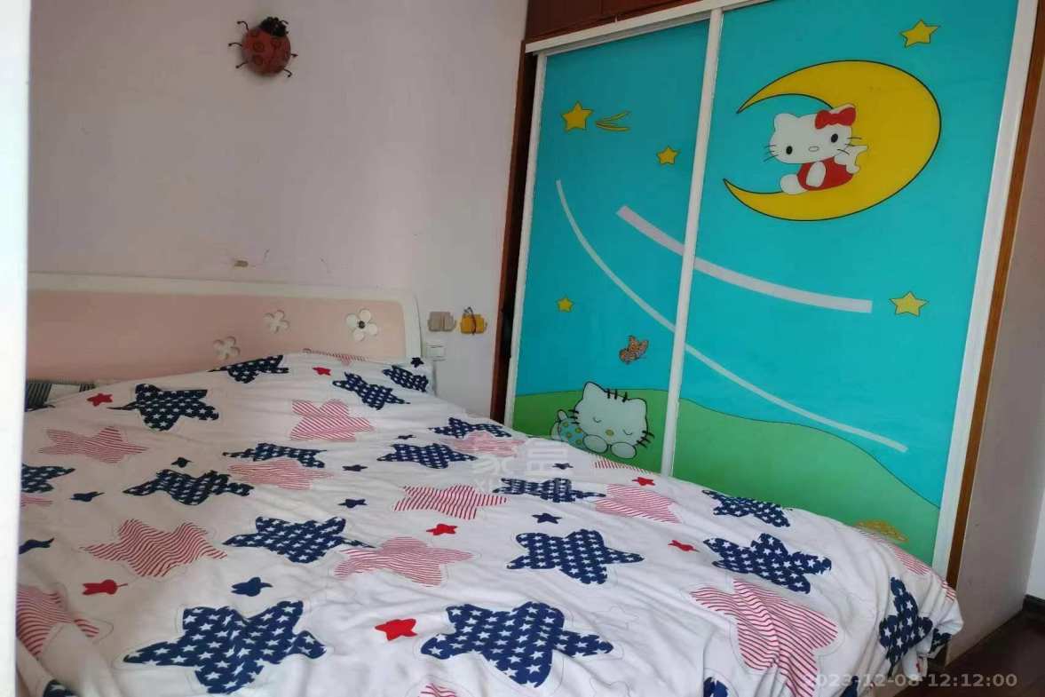 城市风景 2室2厅1卫 1600.0元/月 城市风景 2室2厅1卫 1600.0元/月室内图