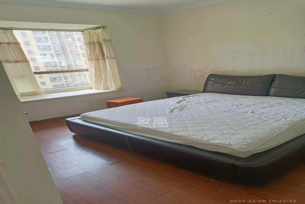 山语城二期 2室2厅1卫 2500.0元/月 山语城二期 2室2厅1卫 2500.0元/月室内图