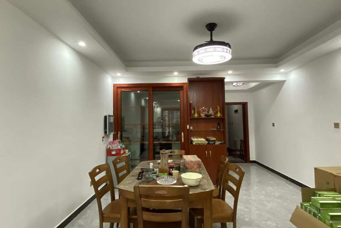 五洲锦城 3室2厅1卫 2000.0元/月 五洲锦城 3室2厅1卫 2000.0元/月室内图