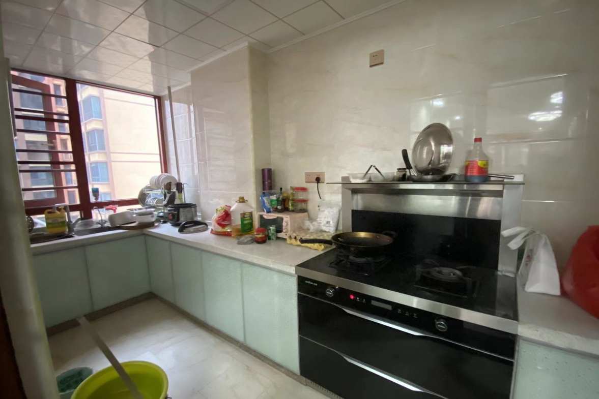 五洲锦城 3室2厅1卫 2000.0元/月 五洲锦城 3室2厅1卫 2000.0元/月室内图