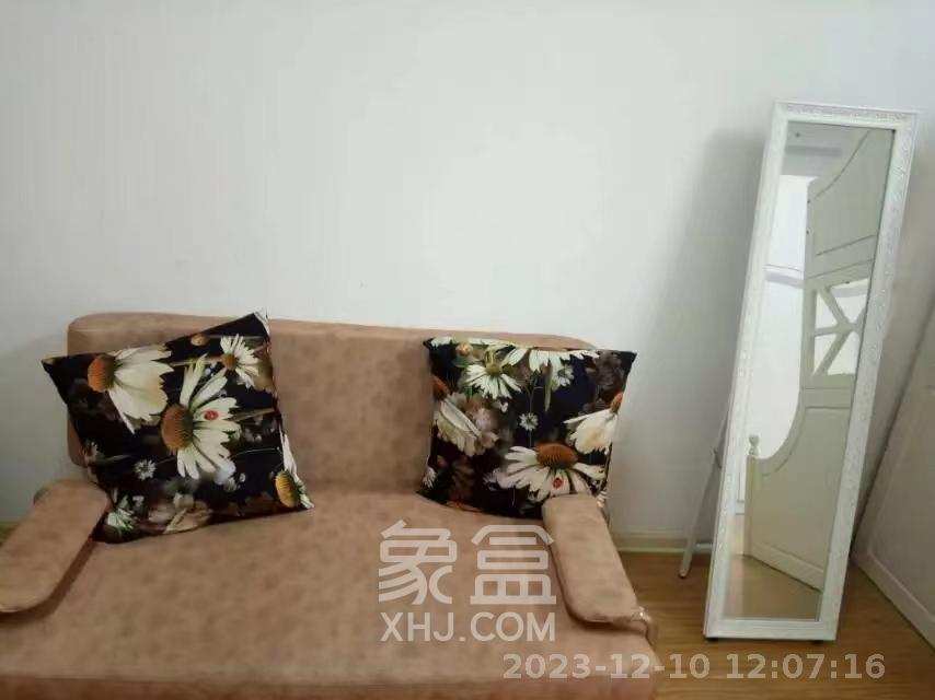 人瑞潇湘国际 1室1厅1卫 2300.0元/月 人瑞潇湘国际 1室1厅1卫 2300.0元/月室内图