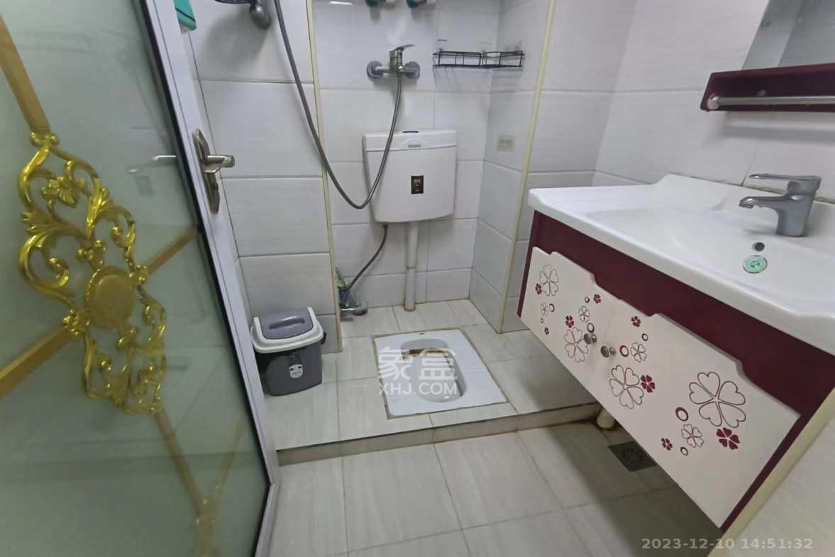 欧亚达国际广场 1室1厅1卫 1600.0元/月 欧亚达国际广场 1室1厅1卫 1600.0元/月室内图