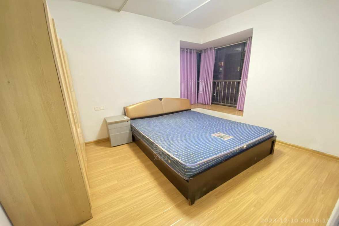 华晨御园 3室2厅1卫 1900.0元/月 华晨御园 3室2厅1卫 1900.0元/月室内图