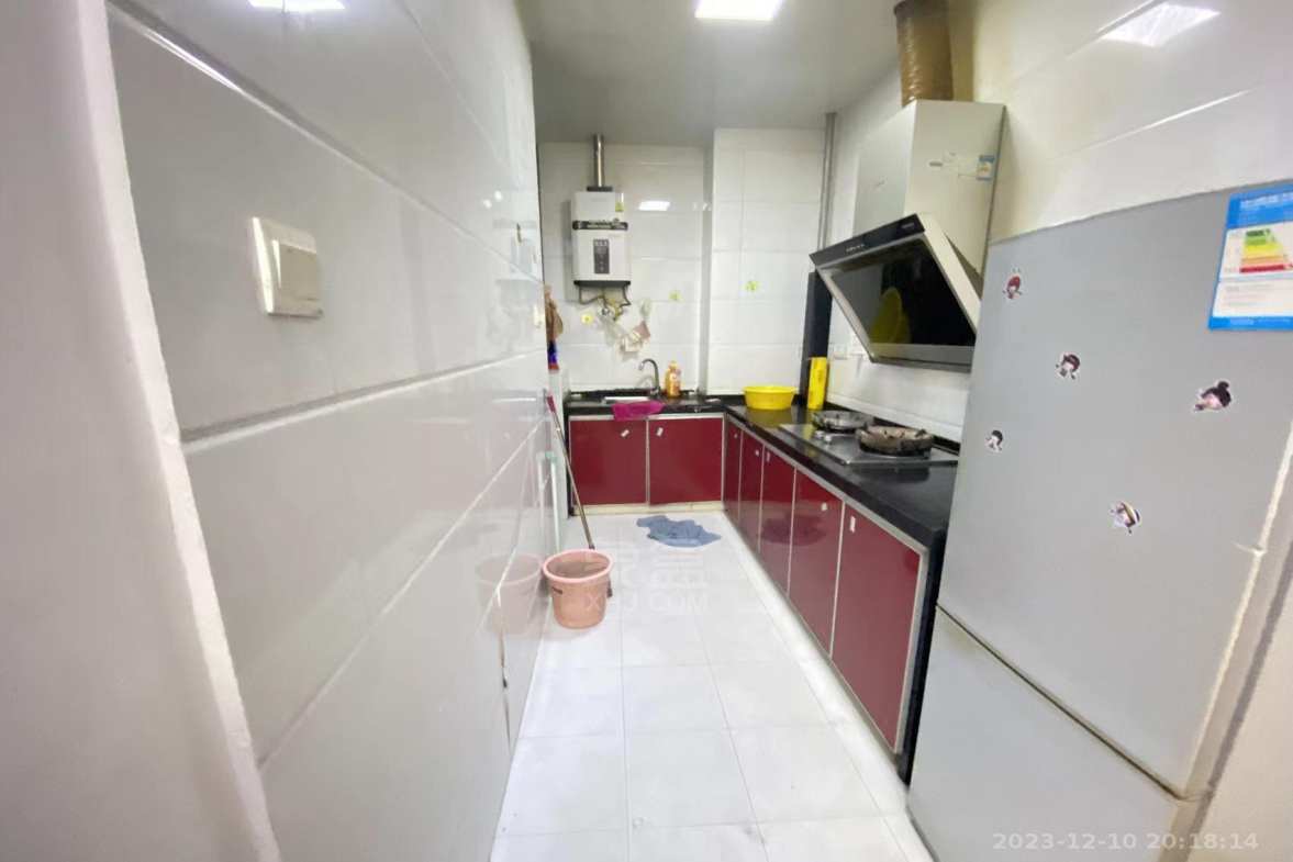 华晨御园 3室2厅1卫 1900.0元/月 华晨御园 3室2厅1卫 1900.0元/月室内图