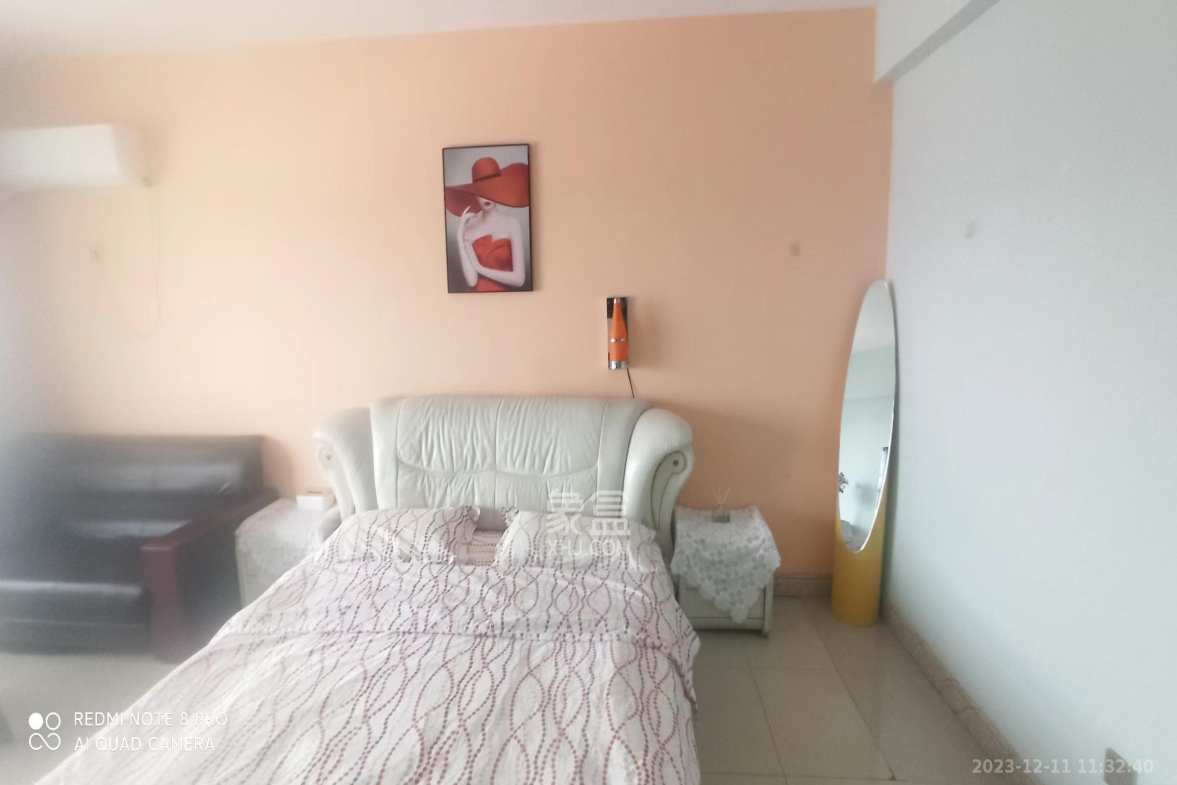 锦华时代 0室0厅0卫 2000.0元/月 锦华时代 0室0厅0卫 2000.0元/月室内图