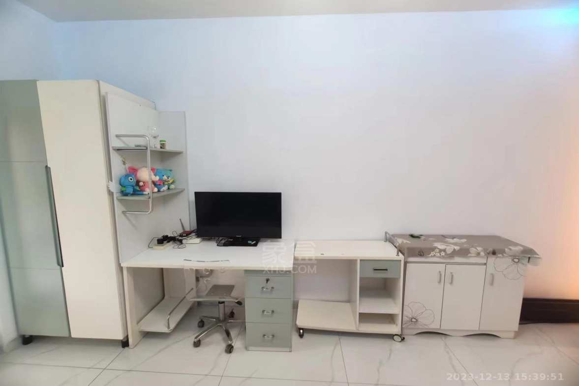 金色地标 1室1厅1卫 880.0元/月 金色地标 1室1厅1卫 880.0元/月室内图